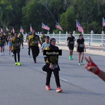 Runner Photo 7127611