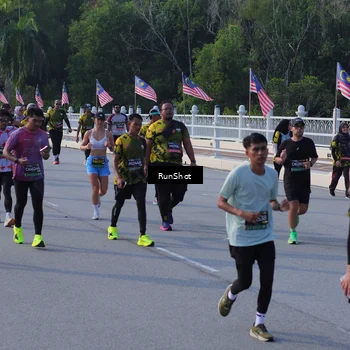 Runner Photo 7127631
