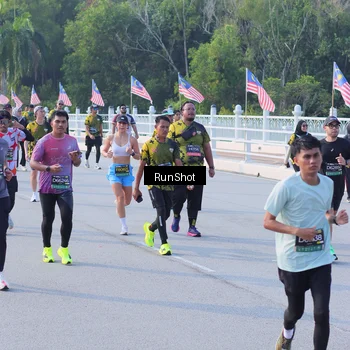 Runner Photo 7127637