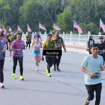 Runner Photo 7127643