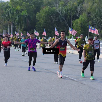 Runner Photo 7127666
