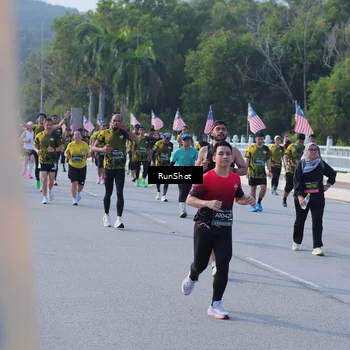 Runner Photo 7127687