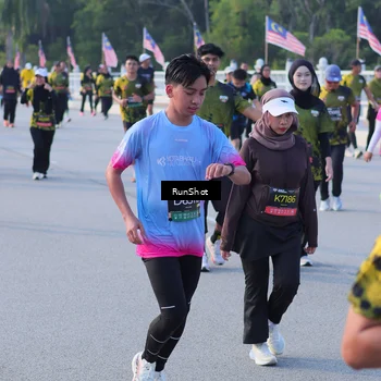 Runner Photo 7127693