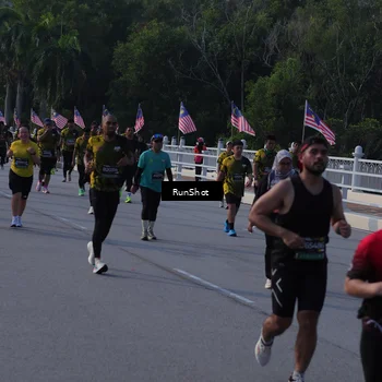 Runner Photo 7127696