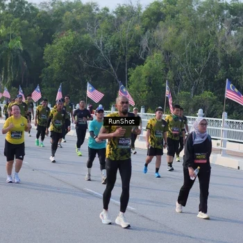 Runner Photo 7127712