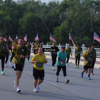 Runner Photo 7127720