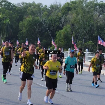Runner Photo 7127721