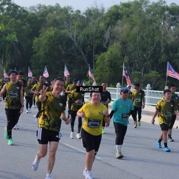 Runner Photo 7127723