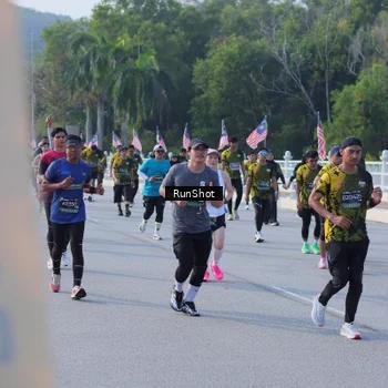 Runner Photo 7127748