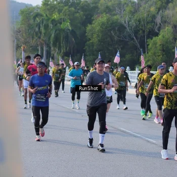 Runner Photo 7127752