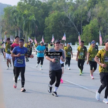 Runner Photo 7127754