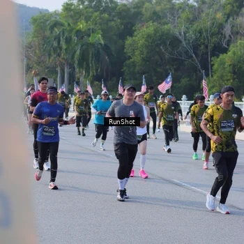Runner Photo 7127755