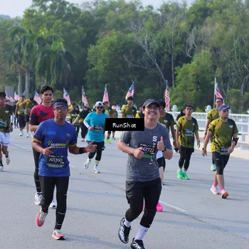 Runner Photo 7127764