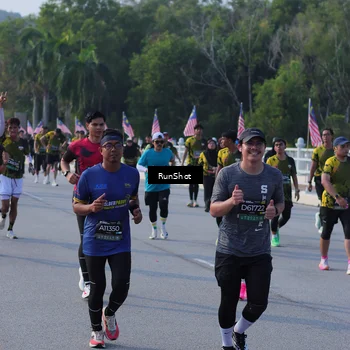 Runner Photo 7127766