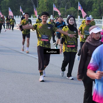 Runner Photo 7127793