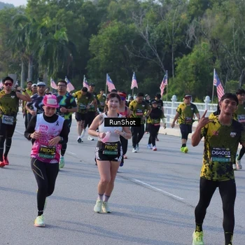 Runner Photo 7127820