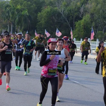 Runner Photo 7127825