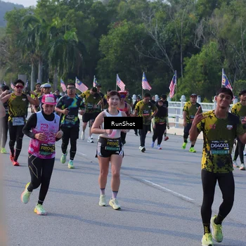 Runner Photo 7127843