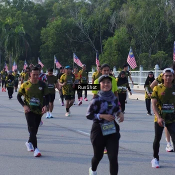 Runner Photo 7127857