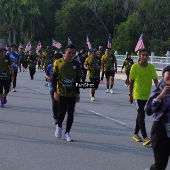 Runner Photo 7127863