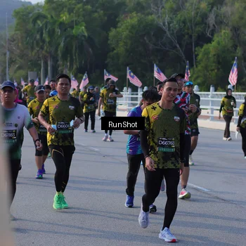 Runner Photo 7127871