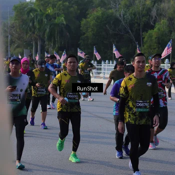 Runner Photo 7127873
