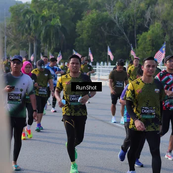 Runner Photo 7127876