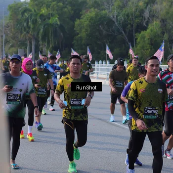 Runner Photo 7127877