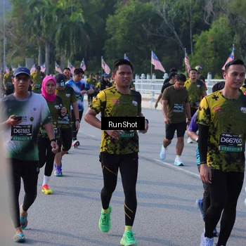 Runner Photo 7127878