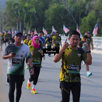 Runner Photo 7127892