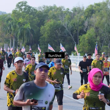 Runner Photo 7127897