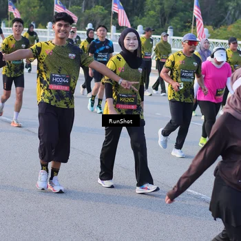 Runner Photo 7127900