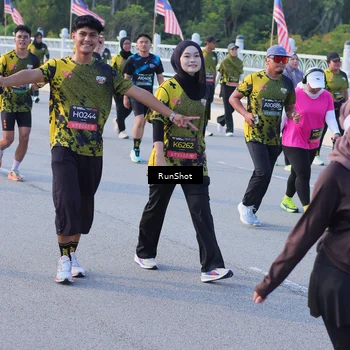 Runner Photo 7127903