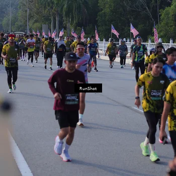 Runner Photo 7127908