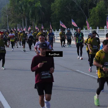 Runner Photo 7127912