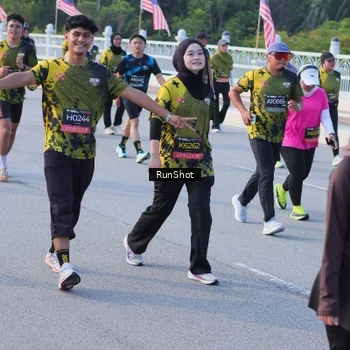 Runner Photo 7127928