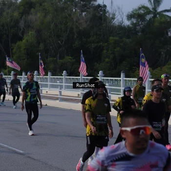 Runner Photo 7127933