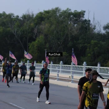 Runner Photo 7127938