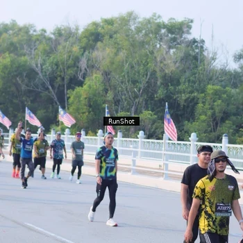 Runner Photo 7127940