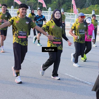 Runner Photo 7127950