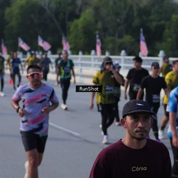 Runner Photo 7127956