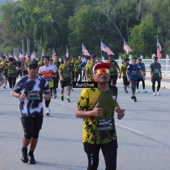 Runner Photo 7127960