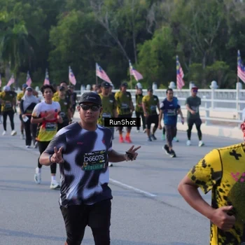 Runner Photo 7127962