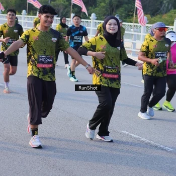 Runner Photo 7127964
