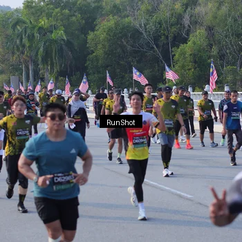 Runner Photo 7127972