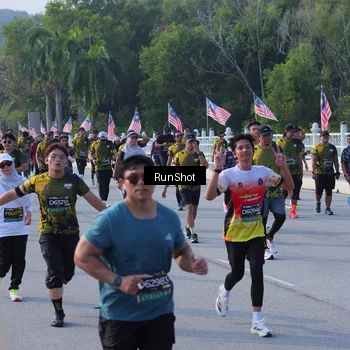 Runner Photo 7127973