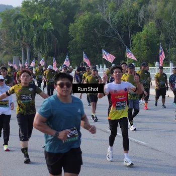 Runner Photo 7127988