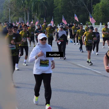 Runner Photo 7127991