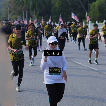 Runner Photo 7128004