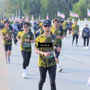 Runner Photo 7128017